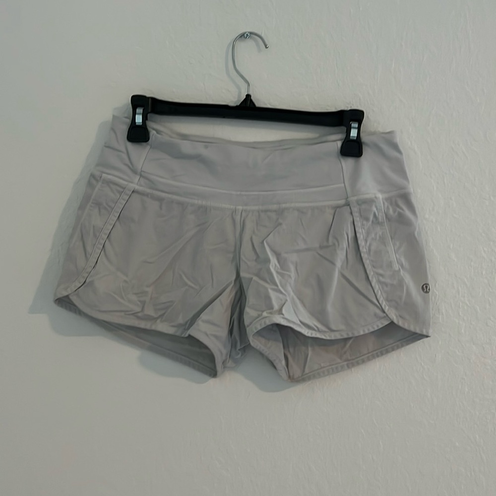 Lululemon Speed Up Lined Shorts 2.5”